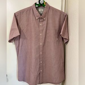 QUICKSILVER SHORT SLEEVE BUTTON UP SHIRT SIZE LARGE